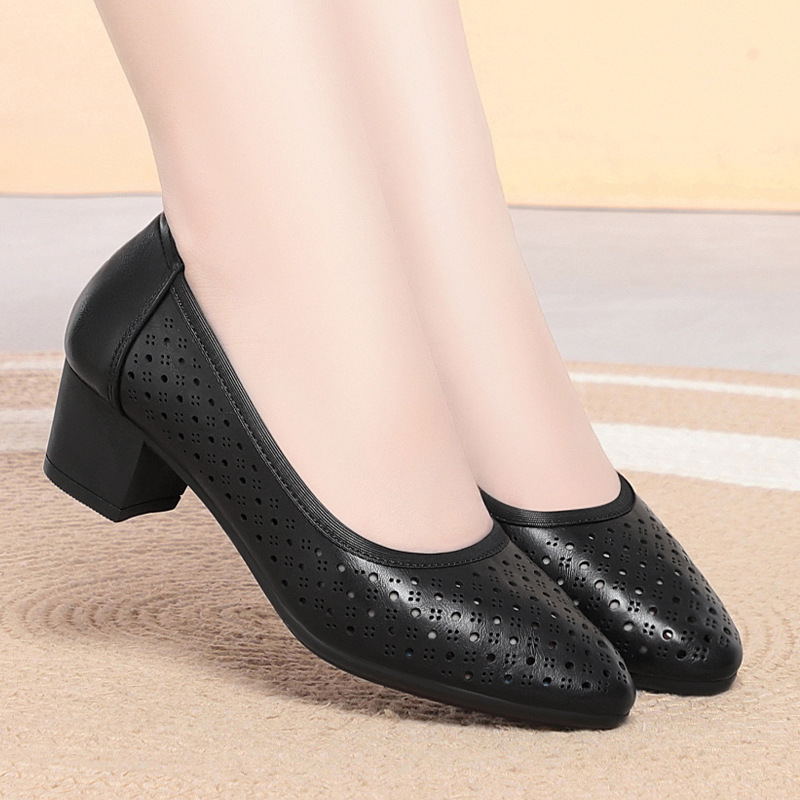 รองเท้าแมรี่เจนสีเบจ สายรัดข้อ - Ankle Strap Heels บทวิจารณ์และราคา