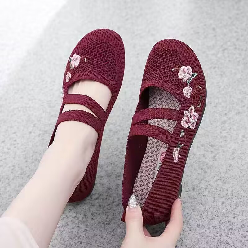 รองเท้าผ้าปักกิ่งโบราณสำหรับผู - Women Shoes Jeans บทวิจารณ์และราคา