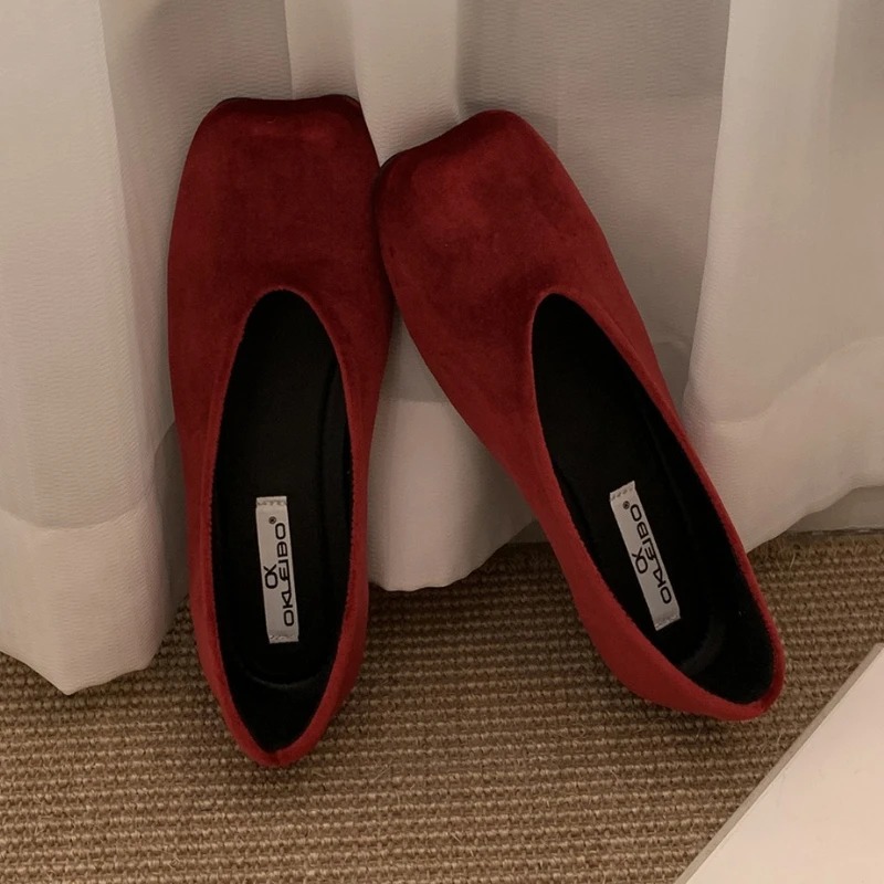 รองเท้าผู้หญิงแบบสวม แมรี่เจน  - Women Shoes Branded บทวิจารณ์และราคา