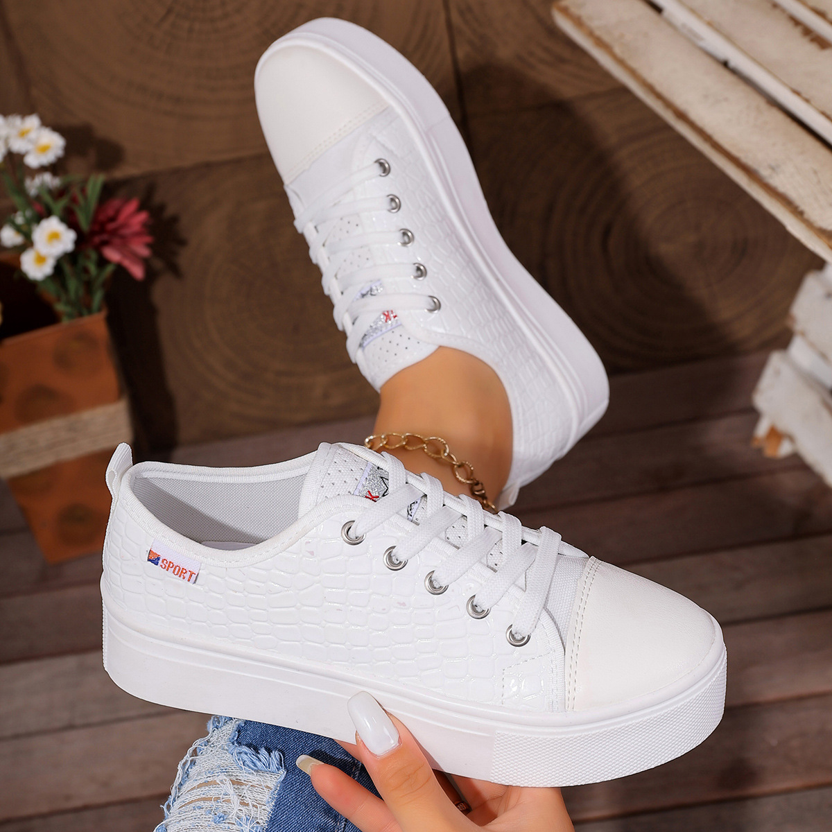 รองเท้าผ้าใบผู้หญิงแบบสวม สไตล - Women Shoes Store บทวิจารณ์และราคา