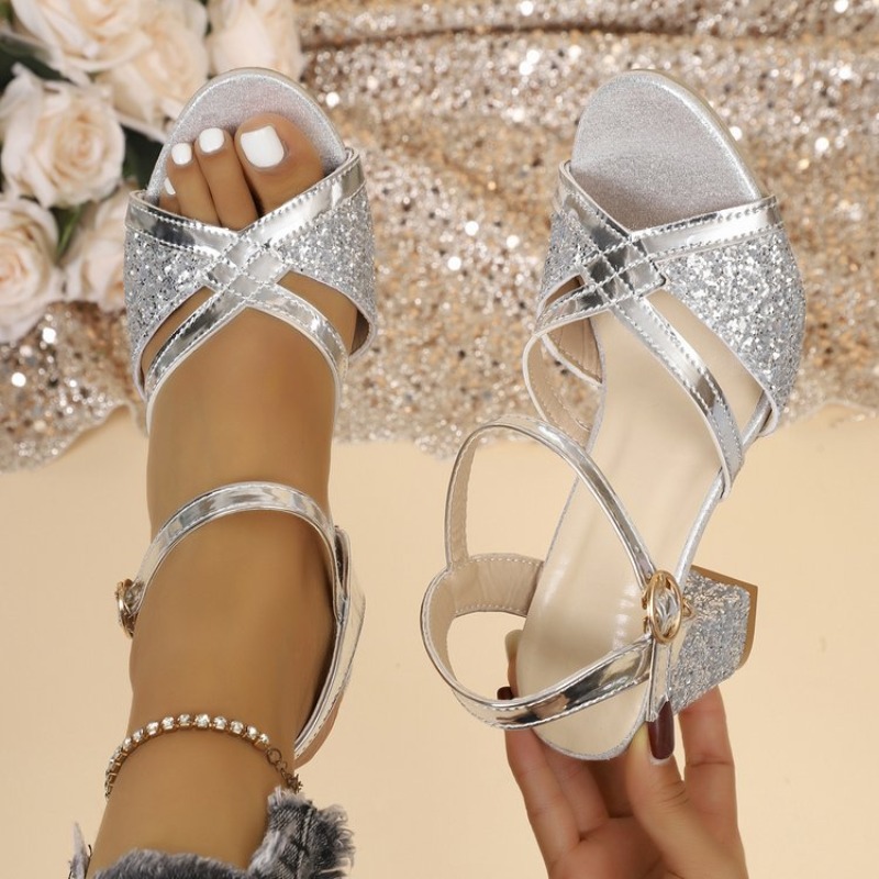 รองเท้าส้นบล็อกแบบเปิดนิ้วเท้า - Ankle Strap Heels บทวิจารณ์และราคา