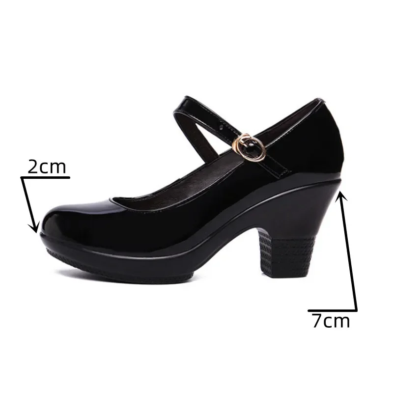 รองเท้าส้นเตี้ยแบบ Mary Janes  - Women'S Shoes Red Bottoms บทวิจารณ์และราคา